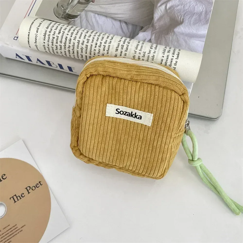 porte-monnaie pour femmes avec fermeture éclair, grande capacité, sac à cosmétiques, serviettes hygiéniques, écouteurs, pochette à rouge à lèvres, petite trousse de maquillage carrée
