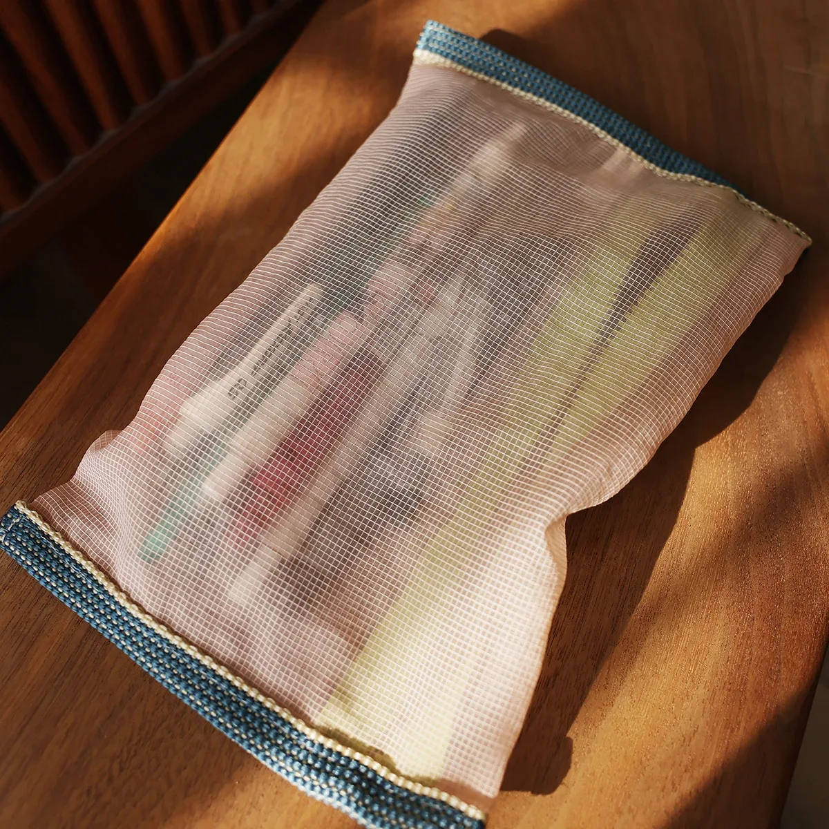 sac de rangement en nylon à mailles translucides, sac d'identification, sac de voyage pour billet, ligne de données, stylo, portable, mince, sac cosmétique, étui à crayons