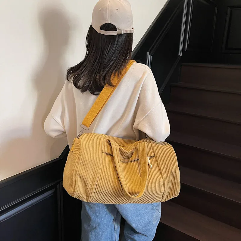 Sac de voyage de haute qualité en velours côtelé pour femmes, sac à bandoulière, fourre-tout pour dames, grand sac à main de styliste, 2026