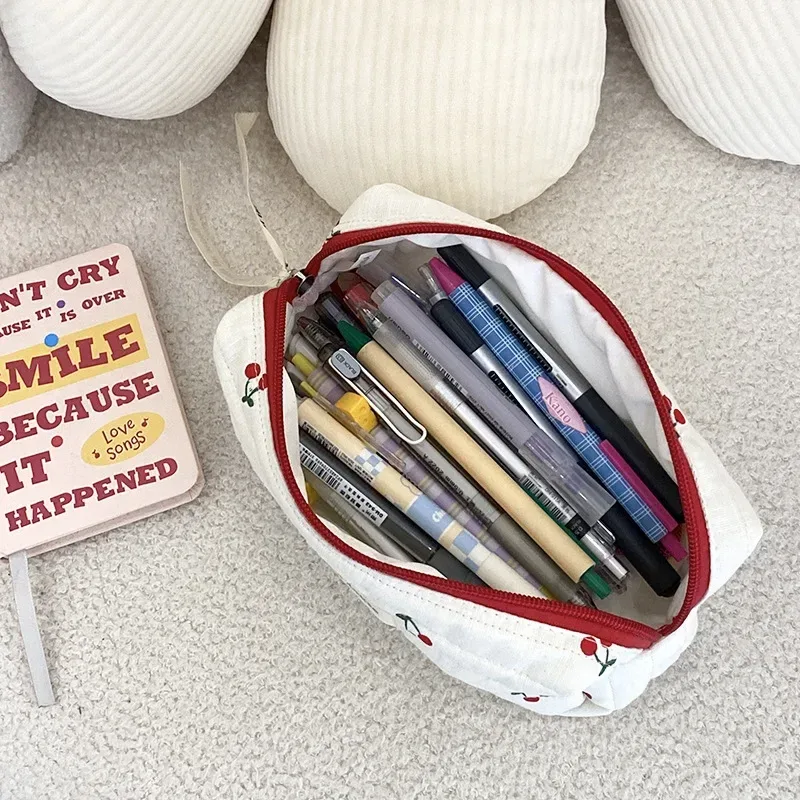 sac de rangement de voyage en coton matelassé pour femmes, sacs à cosmétiques rétro cerise, design mignon, trousse à crayons pour filles, trousse de maquillage, sacs à main