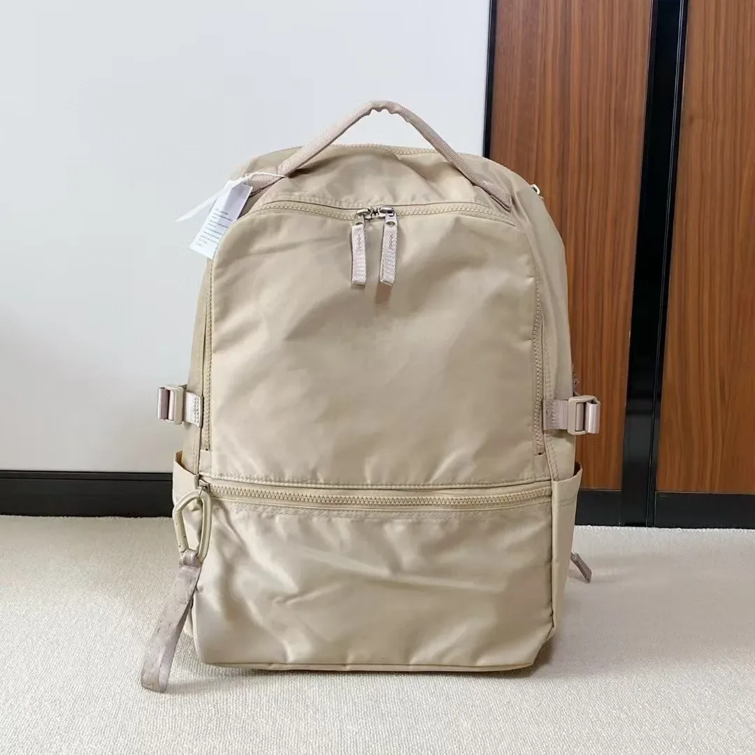 sac à dos minimaliste en nylon, sac à dos léger de grande capacité avec plusieurs compartiments pour les trajets quotidiens