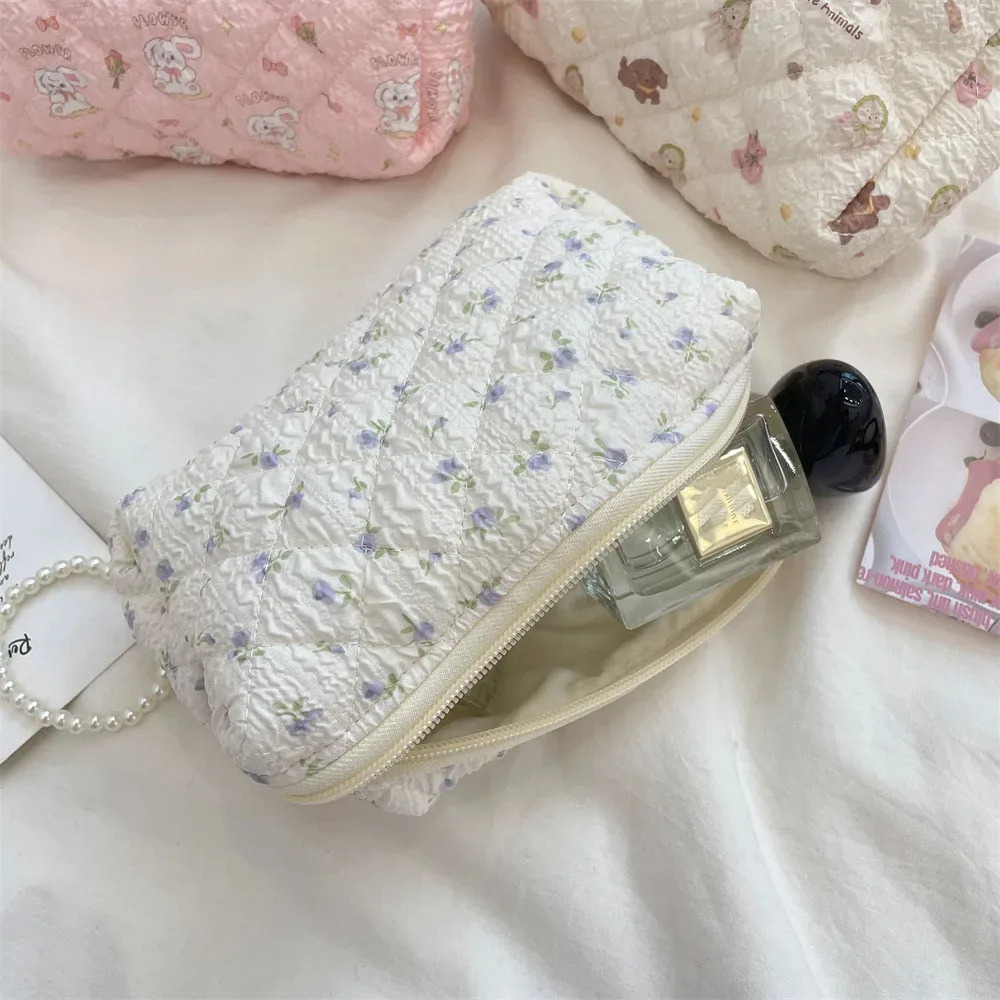 Sacs à cosmétiques à brosse carrée de dessin animé mignon, sac de maquillage à fleurs roses pour femmes, organisateur de voyage, pochette à cosmétiques, trousse à crayons pour filles