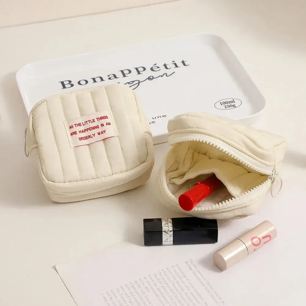 Petit sac de maquillage carré coréen pour étudiants, petits écouteurs zéro portefeuille, sacs de rangement portables pour rouge à lèvres pour filles