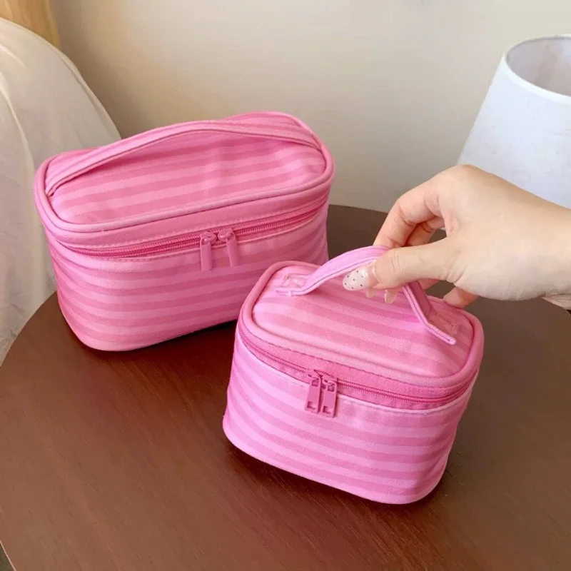 trousse de maquillage portable rose rayée grande capacité avec miroir, pochette de voyage pour cosmétiques et articles de toilette, idéale comme cadeau pour femme