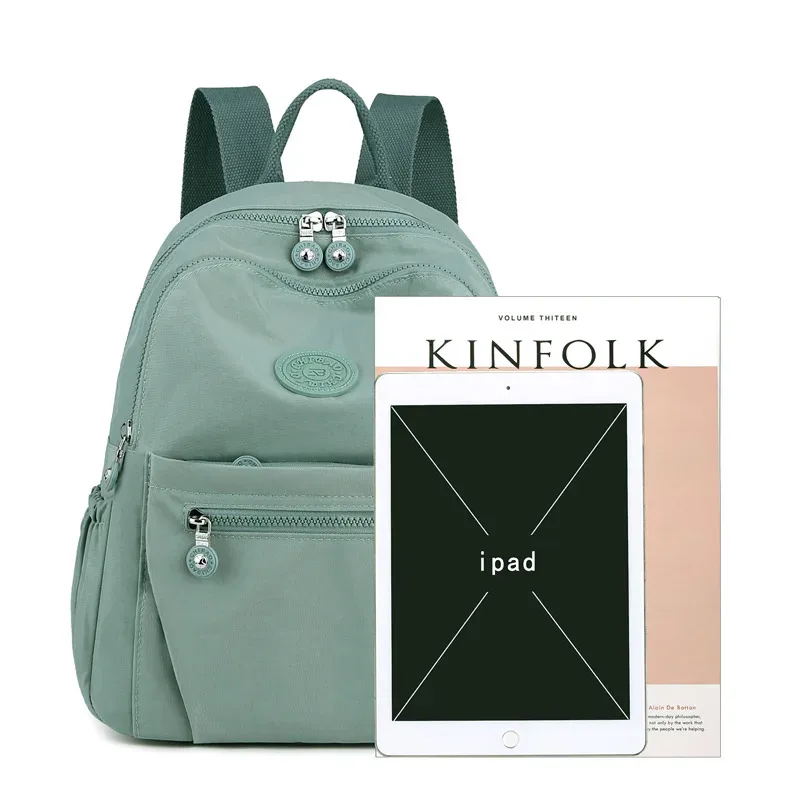 sac à dos léger en nylon pour femme, sac fourre-tout en nylon multi-poches, sac à dos décontracté imperméable pour les voyages, les trajets domicile-travail et l'usage quotidien