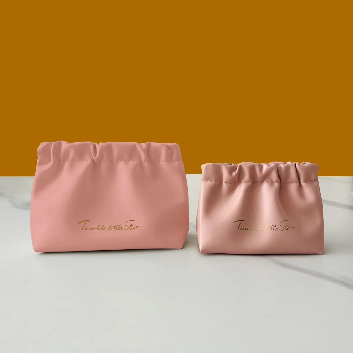 1 ensemble de sacs organisateurs portables, pochette pliable, sac à rabat élastique, sac de voyage pour rouge à lèvres et maquillage pour femmes, sac de poche, câble de données