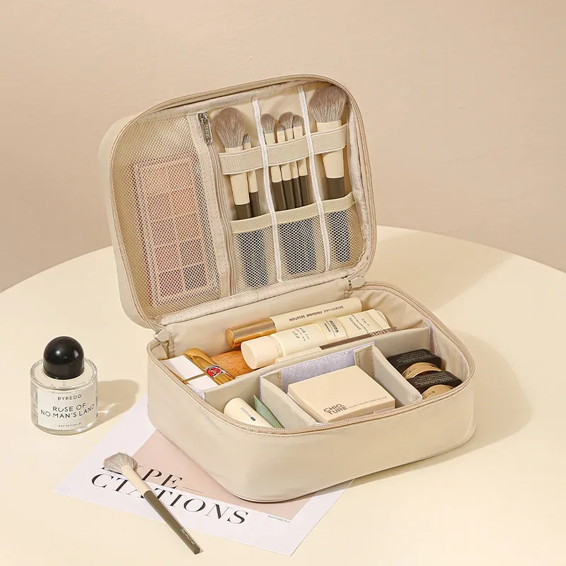 trousse de toilette grande capacité à double compartiment avec séparateurs ; sac de voyage portable en tissu oxford