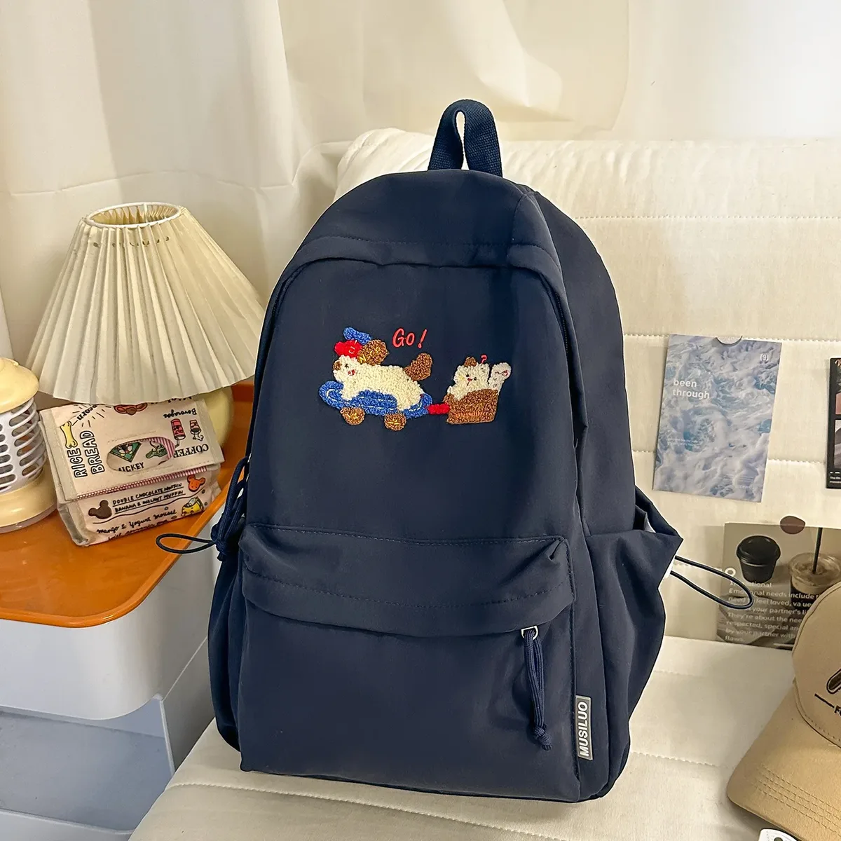 nouveau sac à dos léger et tendance pour étudiante, style campus polyvalent, broderie fille mignonne, idéal pour les trajets quotidien et l'école