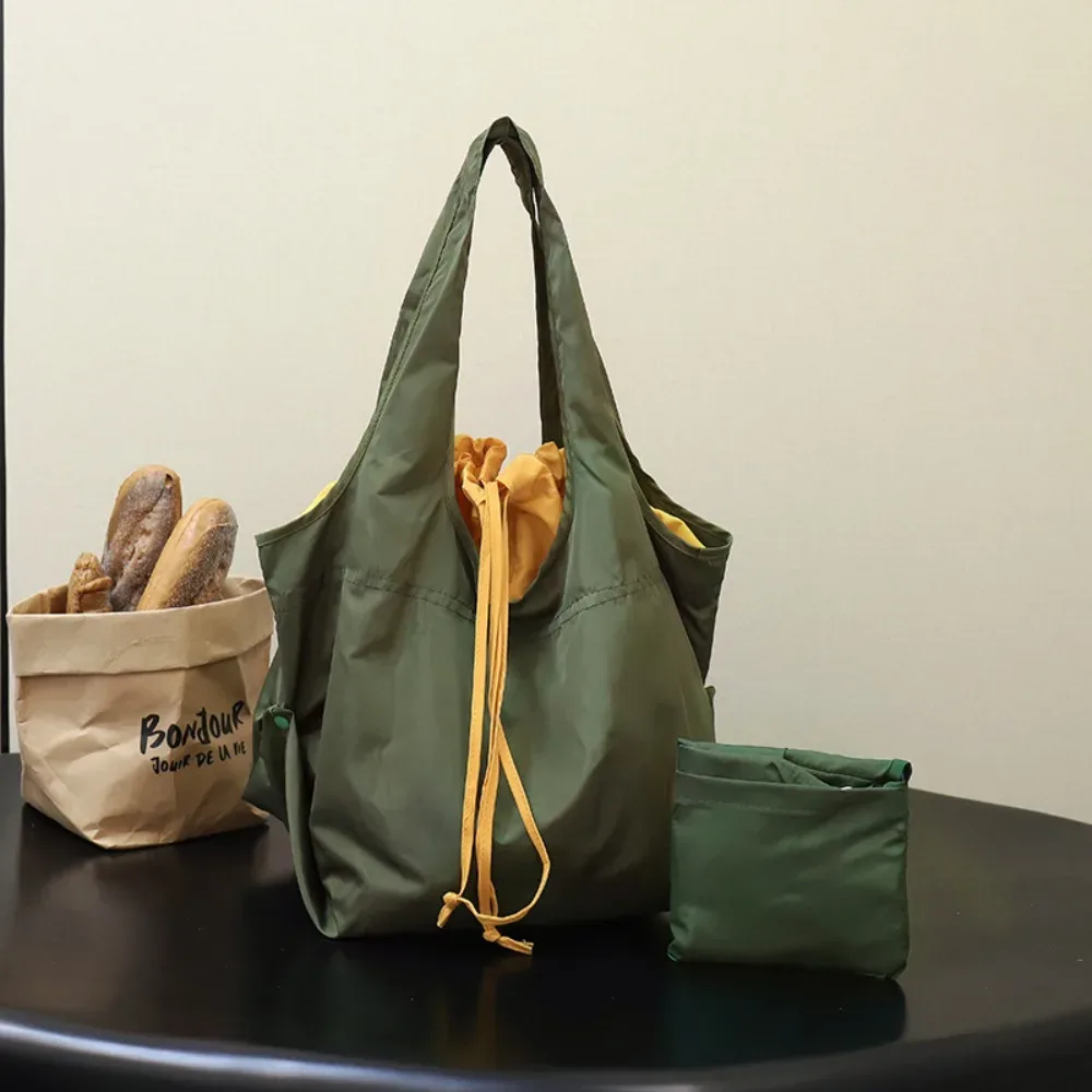 sac fourre-tout décontracté réutilisable avec cordon de serrage, imperméable, grande capacité, sac de courses écologique, sacs de rangement, sac de voyage en nylon pour l'épicerie et les aliments