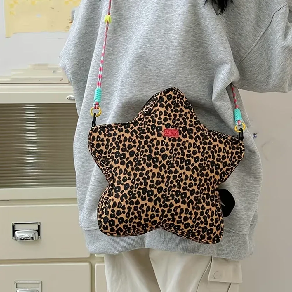 sac à dos en forme d'étoile imprimé léopard pour femmes, sac à dos décontracté pour voyage, sac à bandoulière à la mode avec longue sangle d'épaule