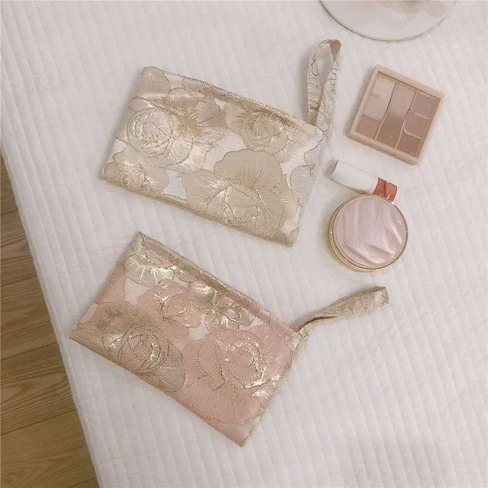 Petit sac à cosmétiques coréen pour femmes, trousse de maquillage, trousse de maquillage de voyage, sac de rangement, pochette portable, sacs à main mignons, doux