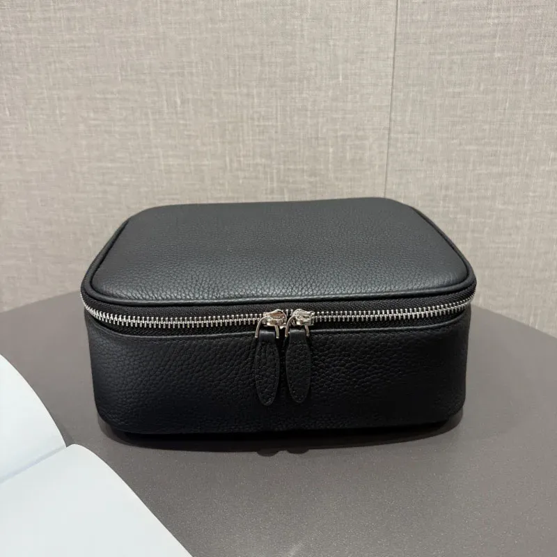 sac de maquillage en cuir de grande capacité, de forme boîte, à la mode, sac de toilette portable multifonctionnel, rangement simple pour cosmétiques de voyage.