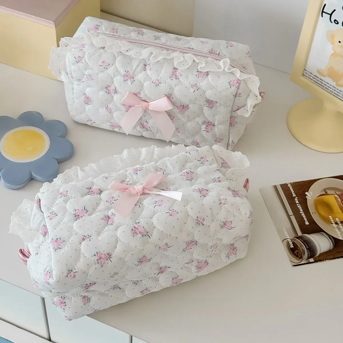 petite trousse de maquillage et de rangement de voyage pour femmes et filles, en dentelle rose à motif floral, avec nœud mignon, forme carrée, fermeture éclair, pochette à monnaie et portefeuille
