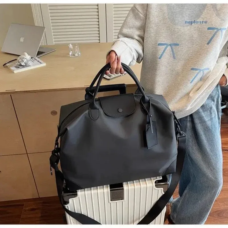 Sac de sport et de fitness pour femme, grande capacité, léger, imperméable, en nylon, sac de voyage à main, sac de transport, sac à bagages