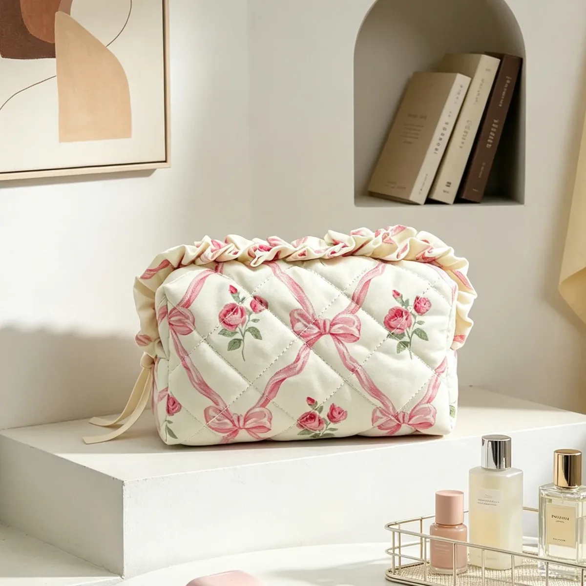 pochette de maquillage matelassée à imprimé floral et volants pour femme, organiseur de maquillage portable, étui de rangement pour voyage et toilette