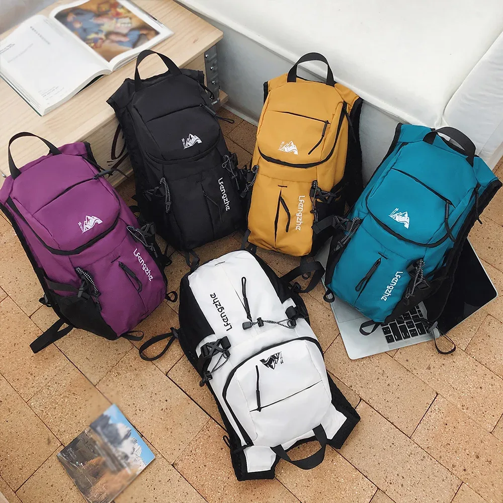 mini sac à dos d'extérieur léger à motif montagne avec sangle réglable pour la randonnée, les voyages, le camping et les sorties quotidiennes en plein air