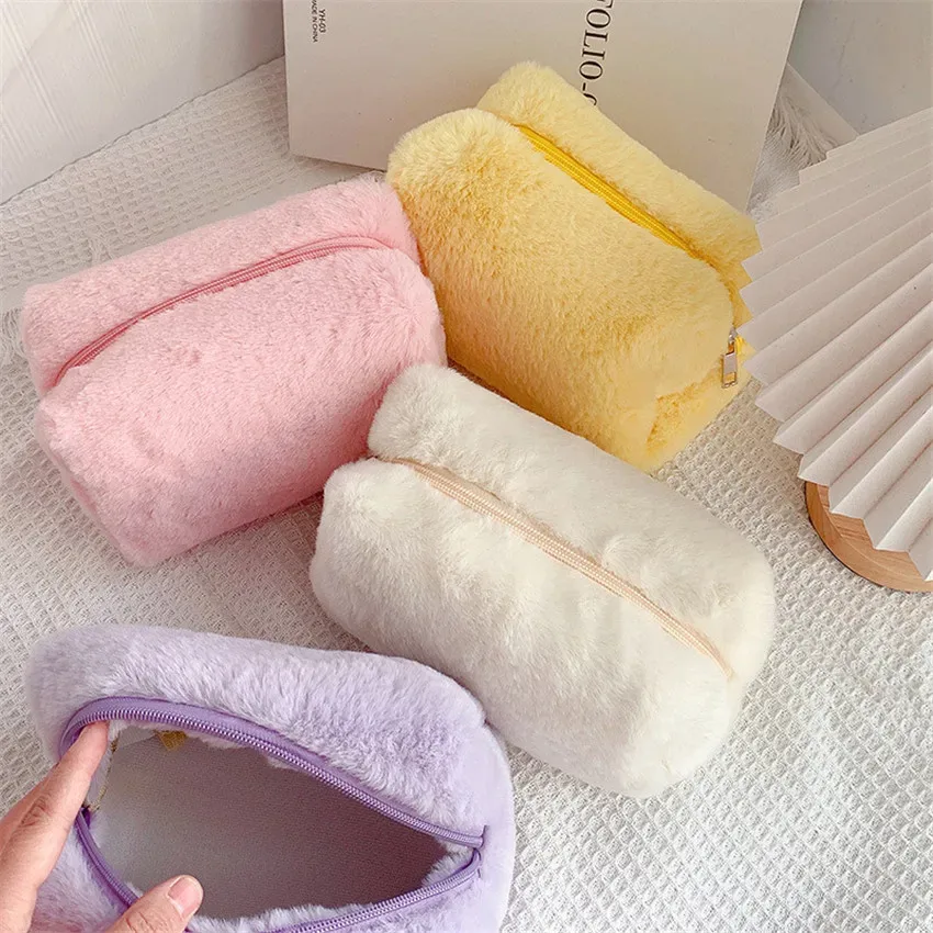 sac de maquillage en peluche douce pour femmes, sac de rangement de maquillage cosmétique moelleux, étui de voyage pour filles, sac à main de lavage de toilette, nouvelle collection hiver