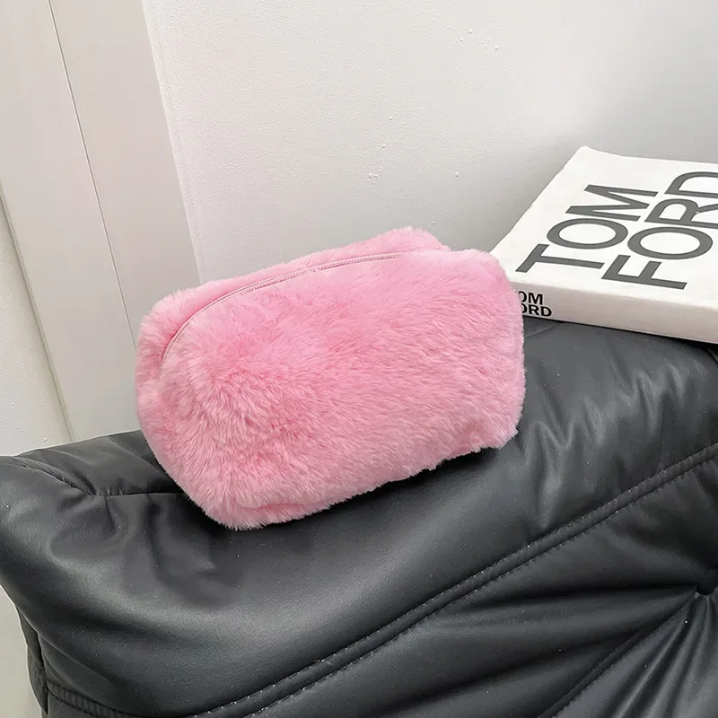 sac à maquillage en fausse fourrure moelleuse et mignonne, grande capacité, pochette cosmétique pour les voyages et l'usage quotidien