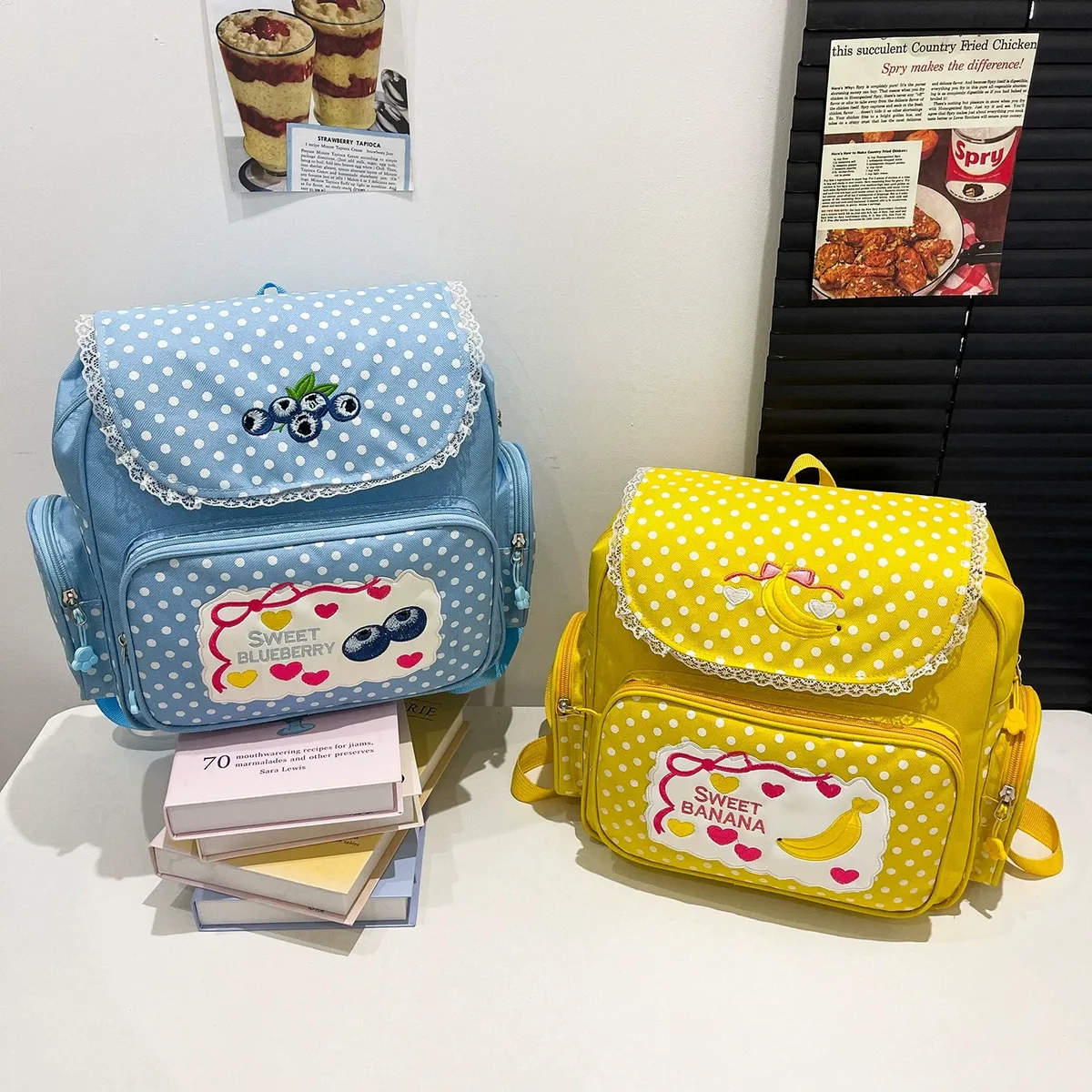 Sac à dos rose pour enfants, motif fraise brodée, style dessin animé japonais, idéal pour l'école, cadeau d'anniversaire, nouveauté 2026
