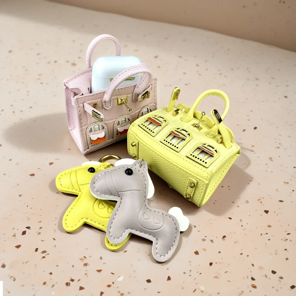 étui pour écouteurs en cuir pu en forme de maison, mignon et mini, avec porte-monnaie - décoration de sac à main - pochette de rangement portable pour écouteurs / petit portefeuille