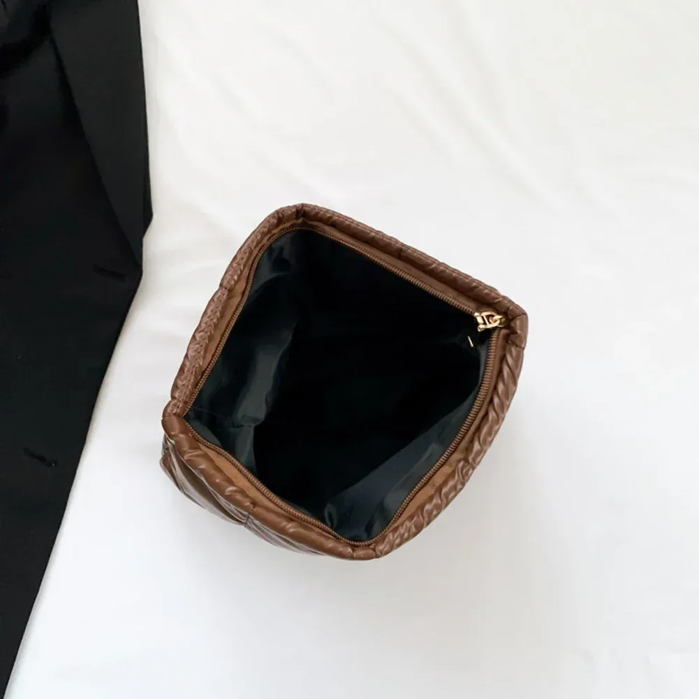 sac à cosmétiques rembourré et matelassé pour femmes, sac de rangement de maquillage de grande capacité, sacs de rangement de maquillage, sacs à cosmétiques de voyage de couleur unie