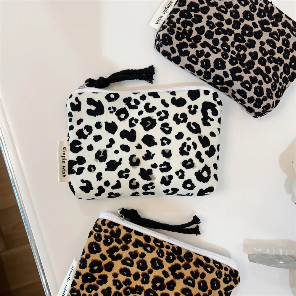 trousse de maquillage imprimée léopard, sac à cosmétiques rétro pour femmes, mode rouge à lèvres, écouteurs, rangement, porte-monnaie