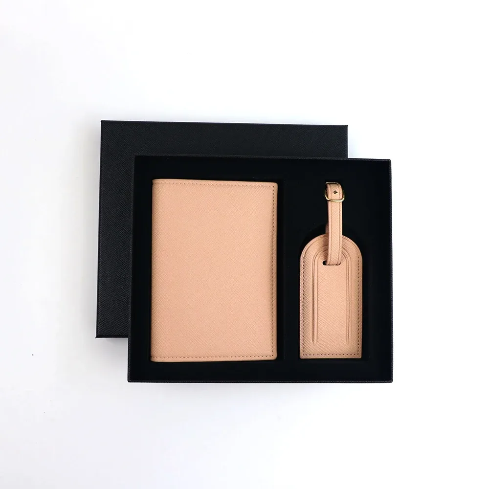 ensemble personnalisé avec nom, porte-passeport et étiquette de bagage en cuir pu safiano unisexe, coffret cadeau