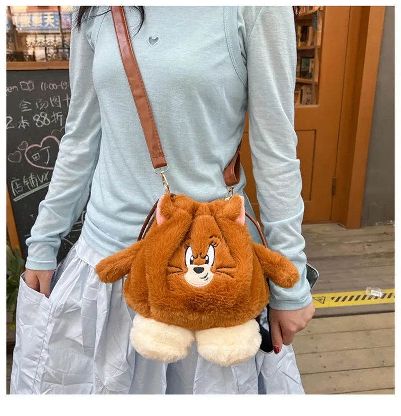 sac à main en peluche à cordon de serrage, mignon, sac d'automne, poupée de dessin animé, sac à bandoulière simple, petit sac de rangement pour filles