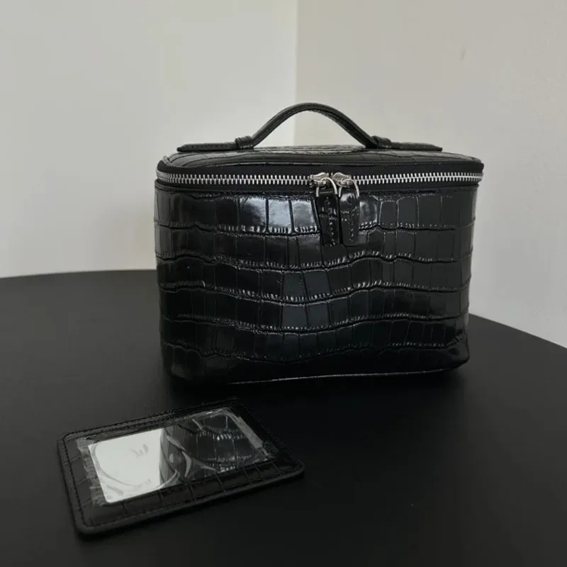 trousse de maquillage en cuir de vachette de première qualité à motif crocodile, trousse de toilette portable de voyage, aspect haut de gamme, grande capacité, rangement pratique.