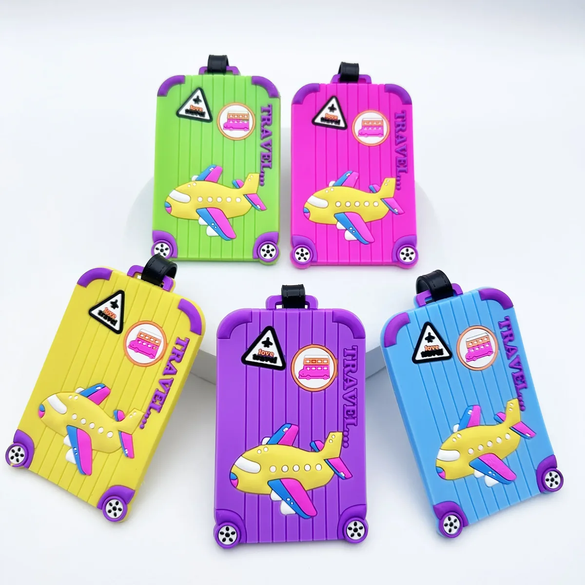 Étiquette de bagage en PVC multicolore, conception d'avion créatif, étiquette suspendue de prévention des pertes essentielles de voyage pour hommes et femmes, 1 pièce