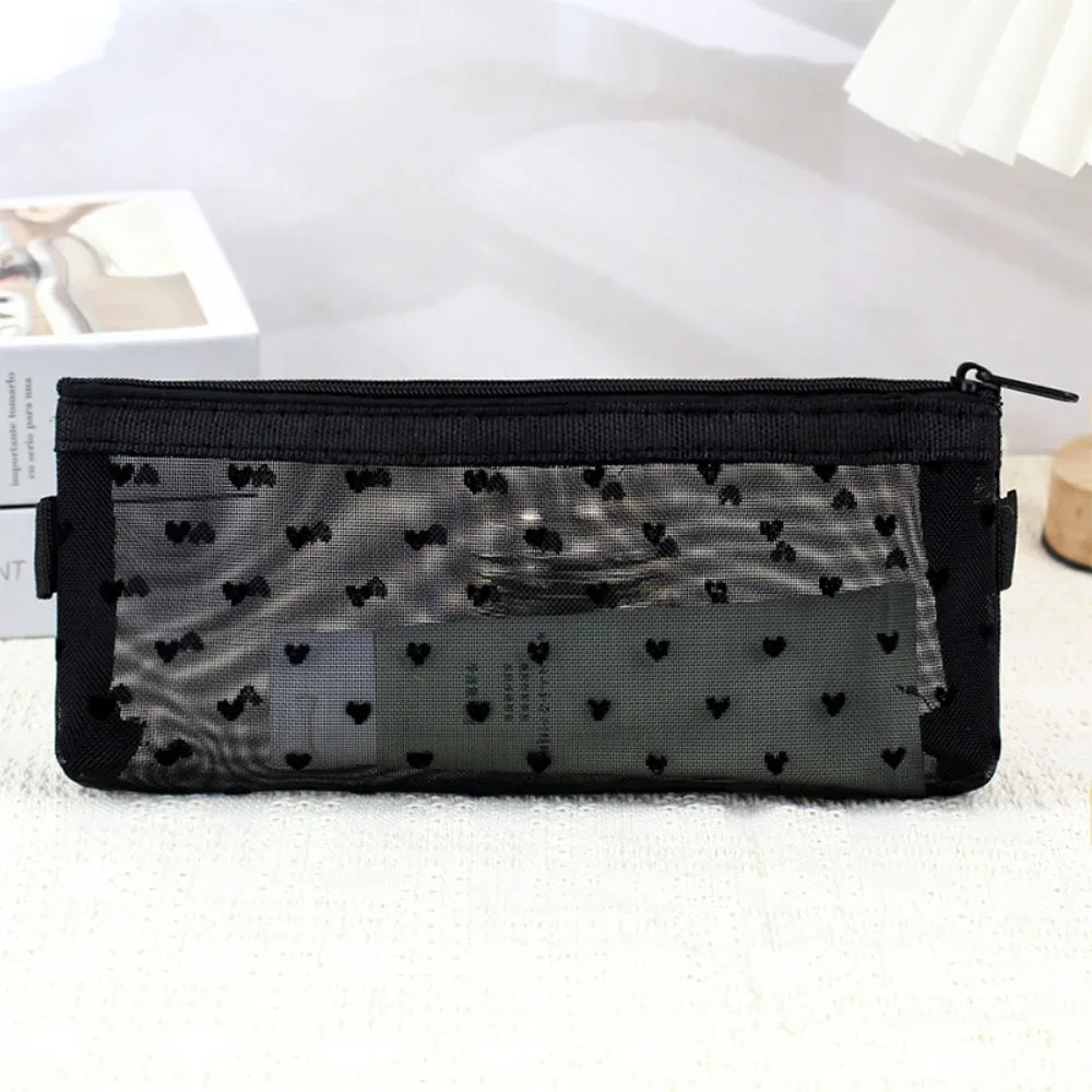 sac de rangement de cosmétiques transparent portable, sac de maquillage en maille imprimé cœur noir mignon, pratique à transporter, sac à crayons à fermeture éclair