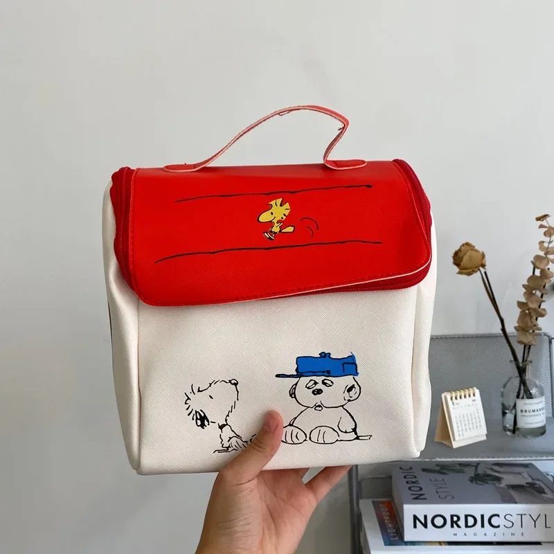 nouvelle trousse de toilette femme grande capacité imperméable style maison snoopy dessin animé tendance