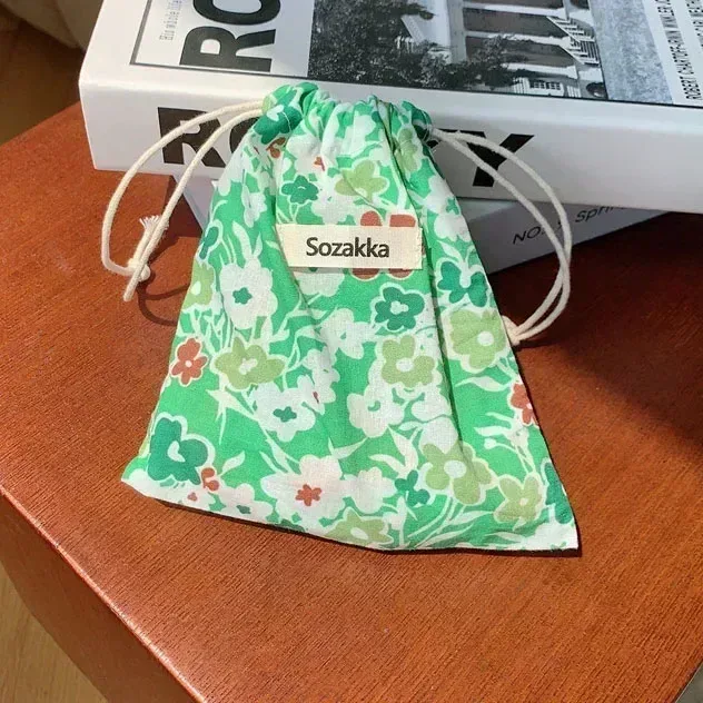 sac de maquillage mignon, cadeau de noël, organisateur de bijoux de bonbons, sac de rangement floral en coton et lin, pochette de rangement de finition pour femmes