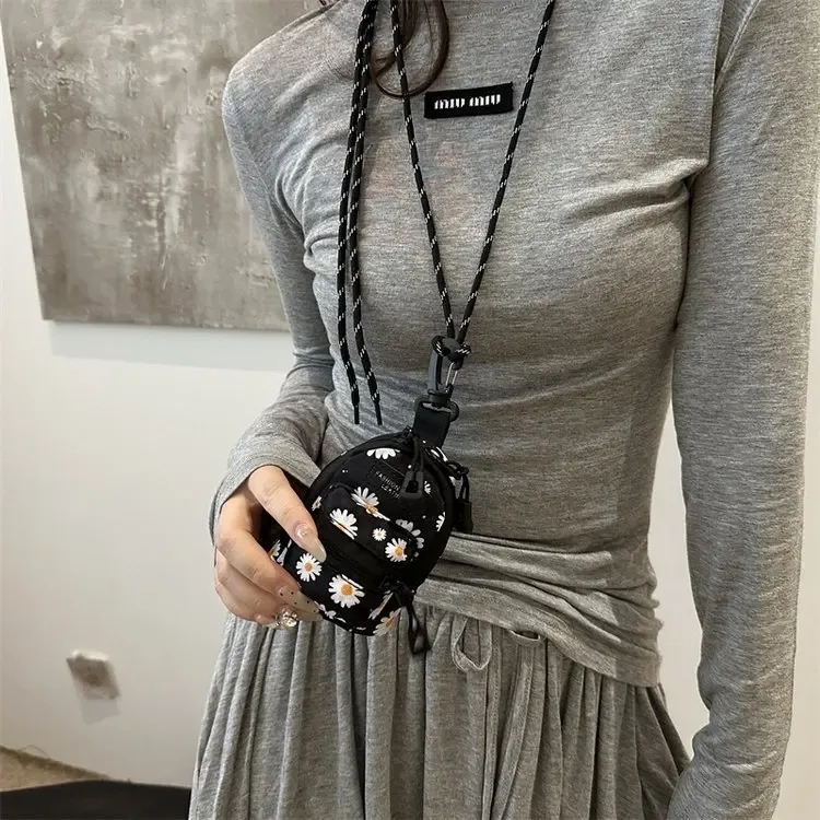 petit sac pour femmes, mini rouge à lèvres, écouteurs, tendance, pendentif, design de niche simple, sac à bandoulière en tissu