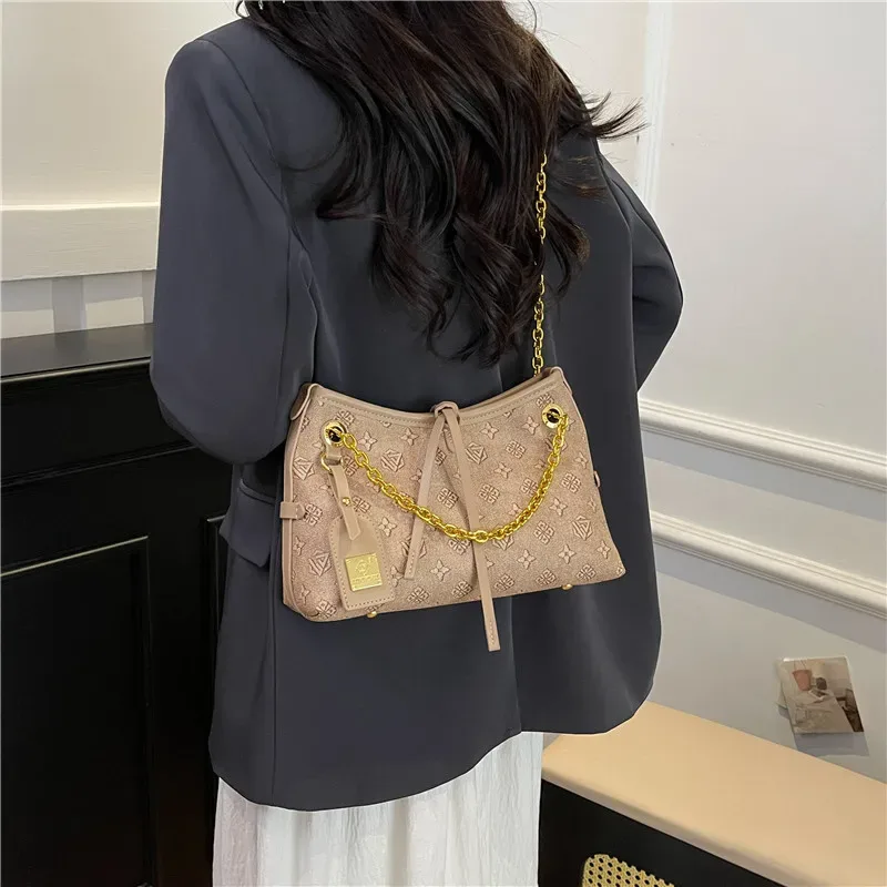 sac fourre-tout de luxe grande capacité à imprimé floral, sac à bandoulière tendance pour femme avec chaîne, sac à main polyvalent en cuir souple pour le quotidien