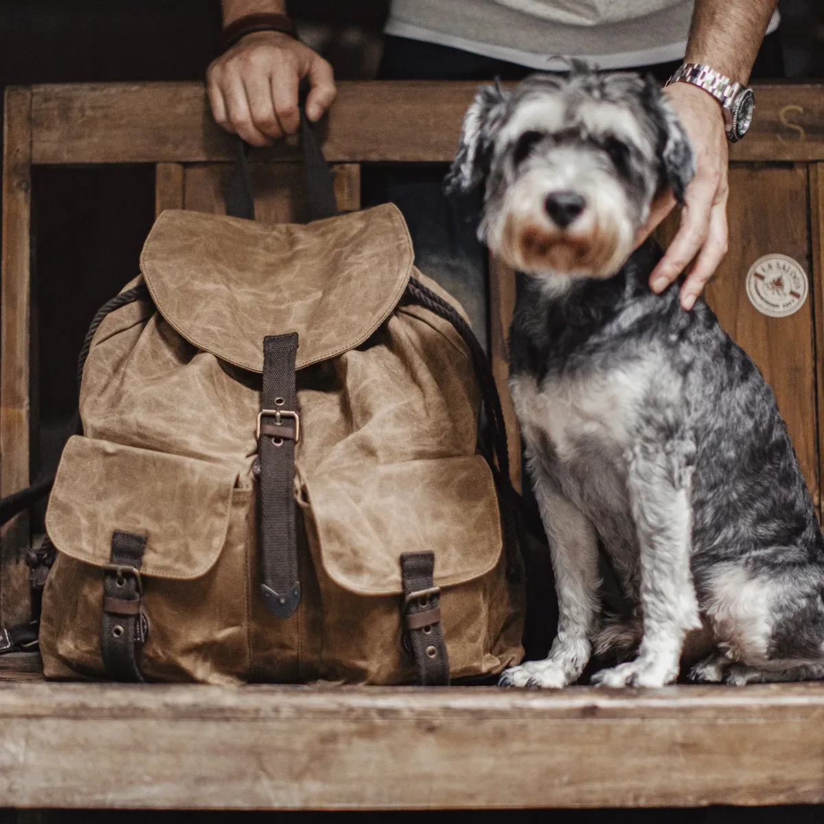 sac à dos maden heritage en toile cirée marron pour hommes, grande capacité, fermeture à rabat magnétique, sac de travail d'extérieur, style denim.