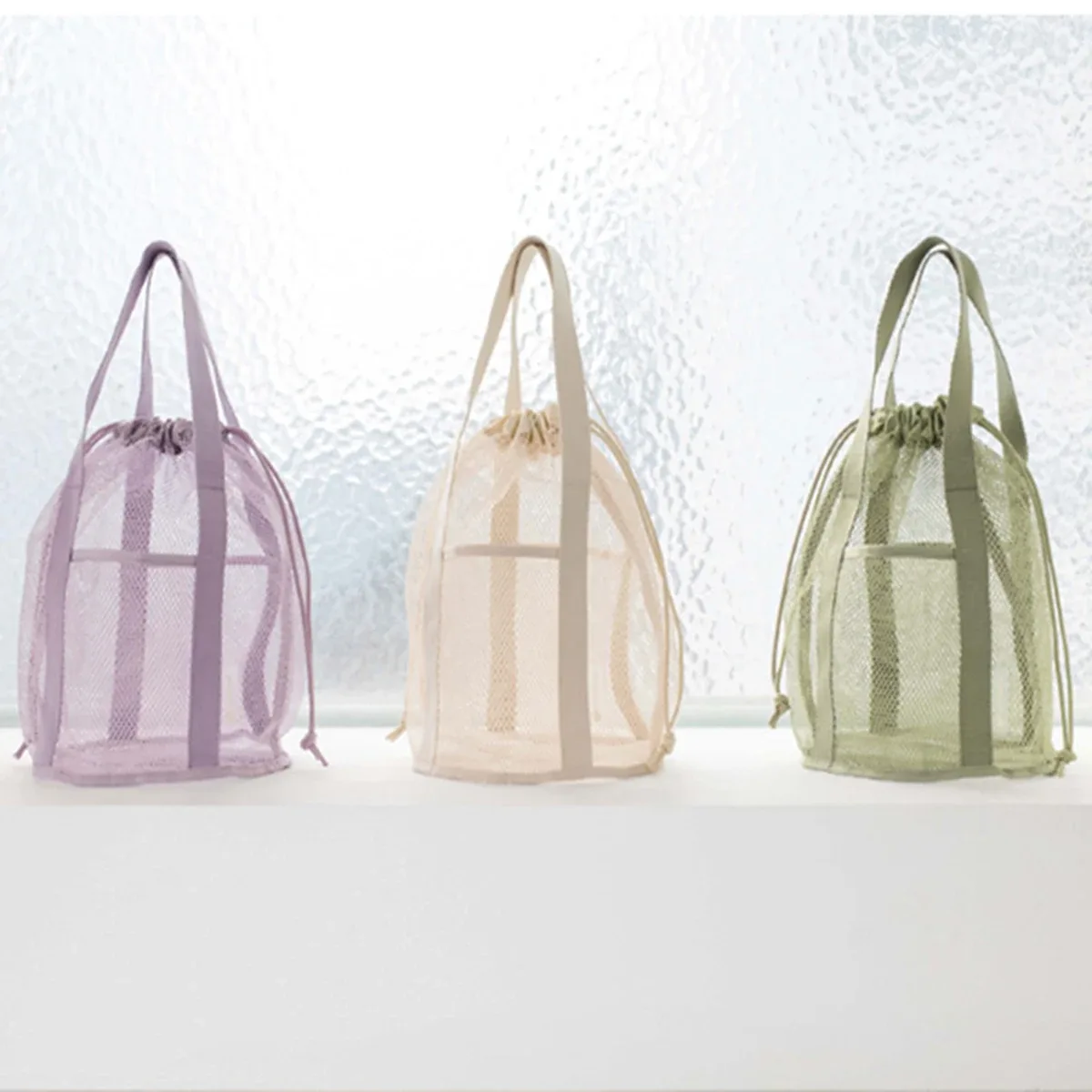 Sac de plage en filet avec cordon de serrage, sac fourre-tout de plage pliable, sac à jouets de plage avec 2 poches avant, sacs en filet pour piscine avec cordon de serrage