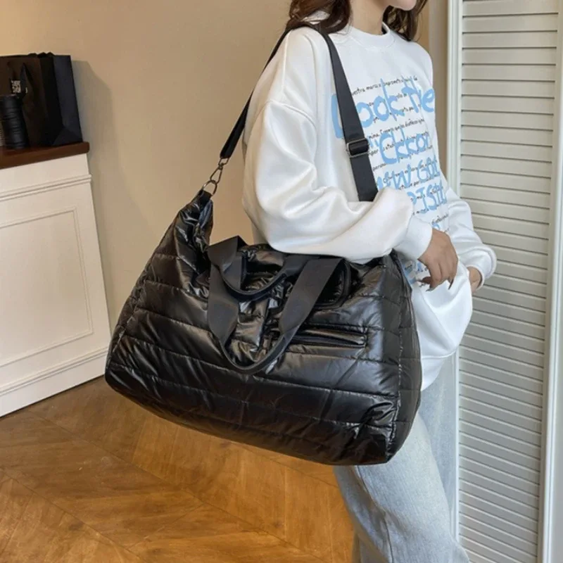 sac de voyage polyvalent pour femmes, sac de sport léger rembourré de grande capacité pour week-end, épaule/ fourre-tout/à bandoulière convertible