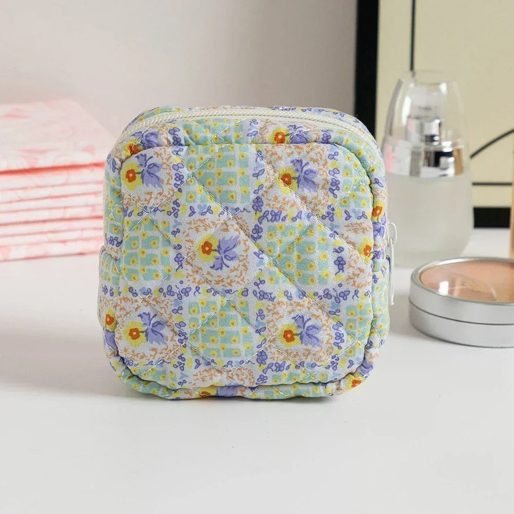 mini sac à cosmétiques avec nœud mignon pour femmes, sac de rangement pour serviettes hygiéniques, porte-tampon portable, mini sac de rangement pour maquillage et rouge à lèvres