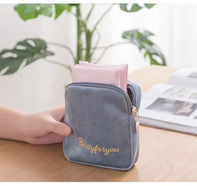 sac de rangement de serviettes hygiéniques pour couches pour filles, sacs de serviettes hygiéniques en velours, organisateur de bijoux, pochette pour écouteurs, étui à cosmétiques