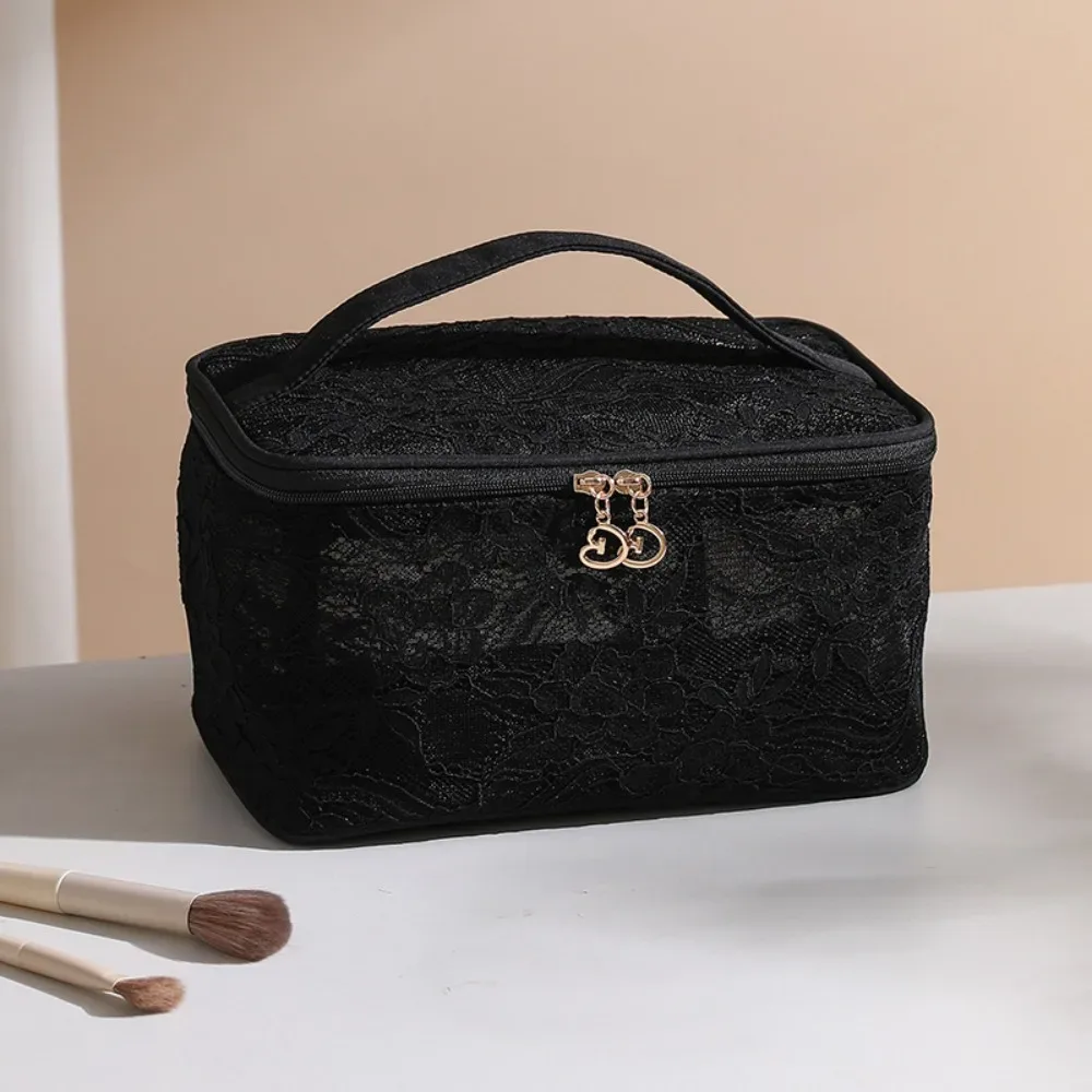 trousse de maquillage portable élégante, grande capacité, pochette de toilette de voyage en dentelle, motif floral avec poignée, sac de rangement de cosmétiques pour femmes