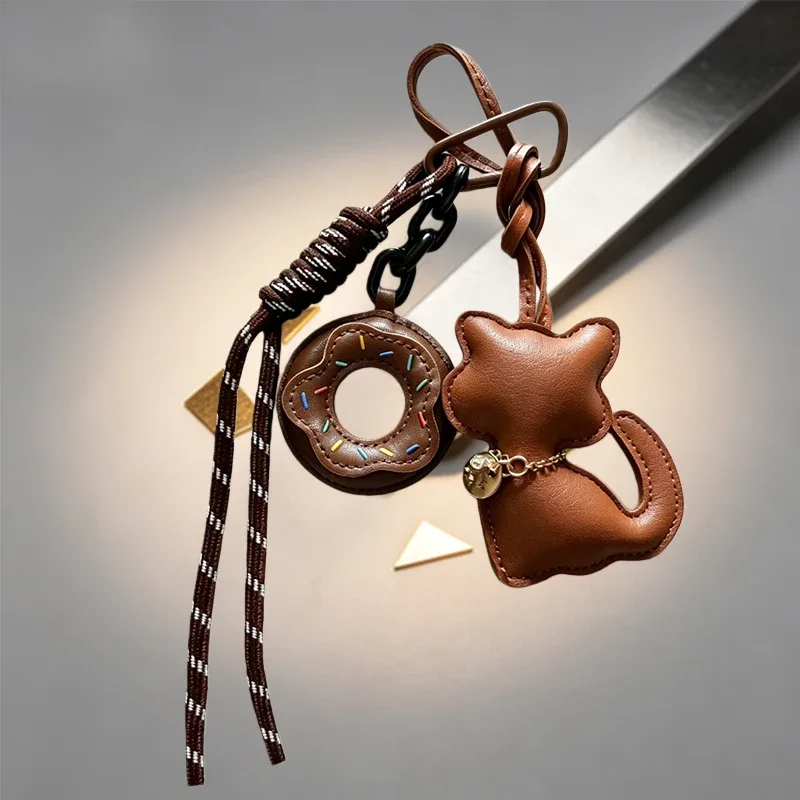 porte-clés mignon en cuir en forme de chat, pendentif esthétique pour sac à dos, cadeau pour les amoureux des chats, femmes et filles