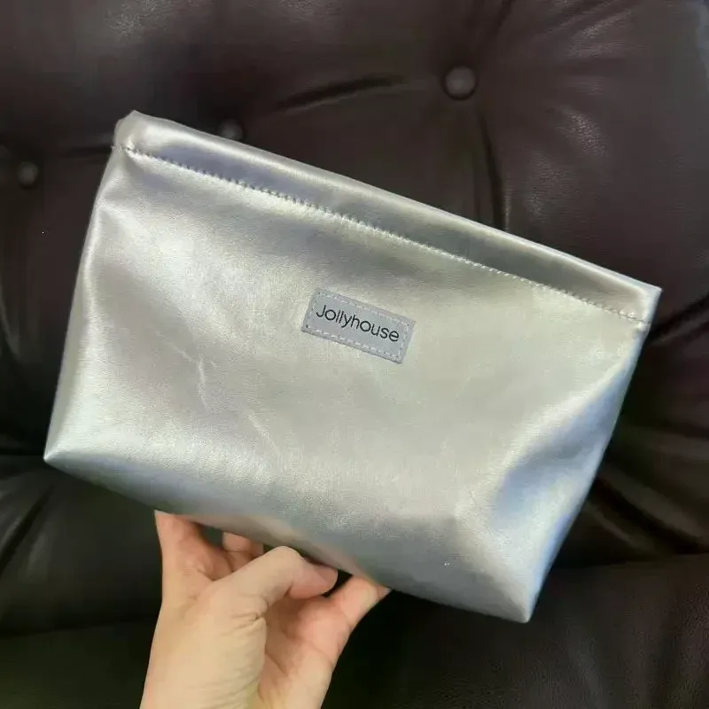 trousse de maquillage portable grande capacité en pu argenté, trousse de toilette multifonctionnelle avec fermeture éclair, sac cosmétique polyvalent