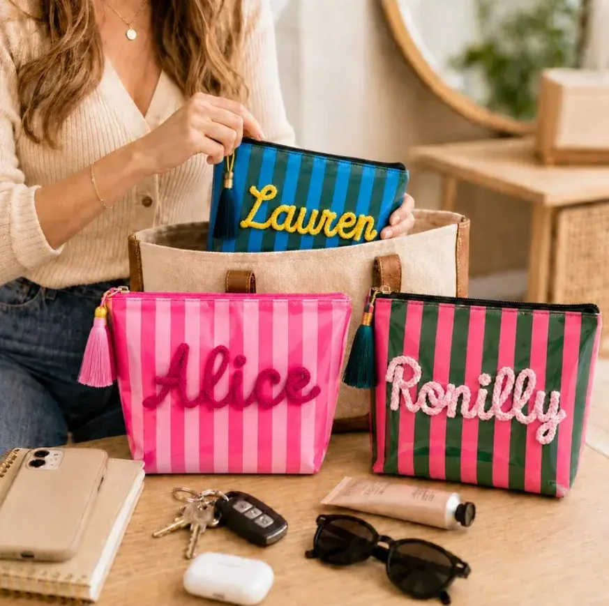pochette de maquillage personnalisée, pochette cosmétique imperméable en pvc, cadeau pour demoiselle d'honneur, trousse de toilette personnalisée avec nom pour fête de mariage, cadeau pour professeur
