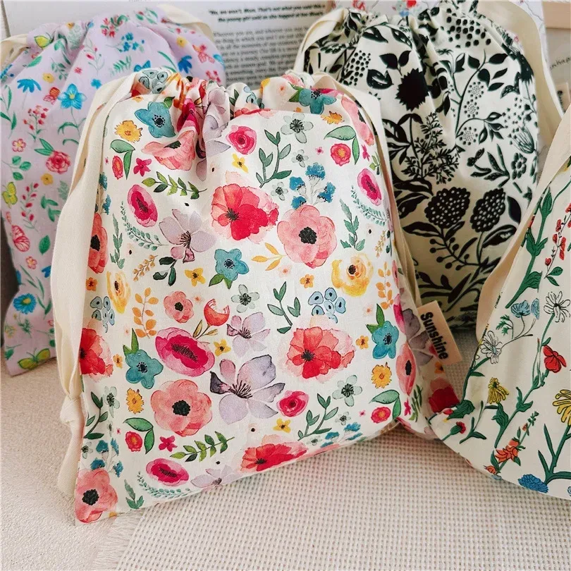 organisateur portable pour sous-vêtements chaussettes soutien-gorge coton sac de maquillage voyage sacs à cordon ins fleur impression vêtements sacs à cosmétiques 2024