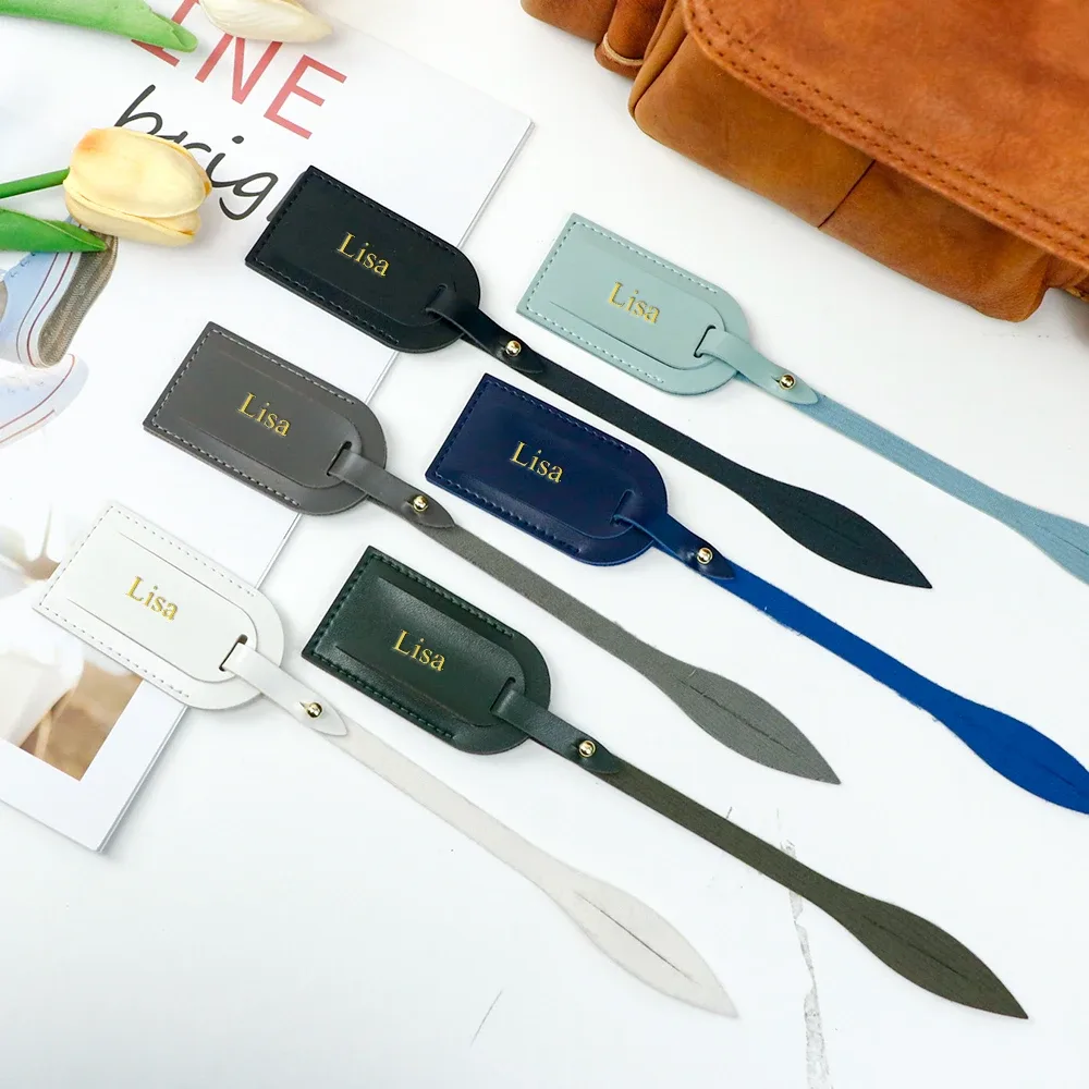 étiquettes de bagages, cartes d'embarquement et plaques d'identification personnalisées en cuir pu haut de gamme et simples pour valises