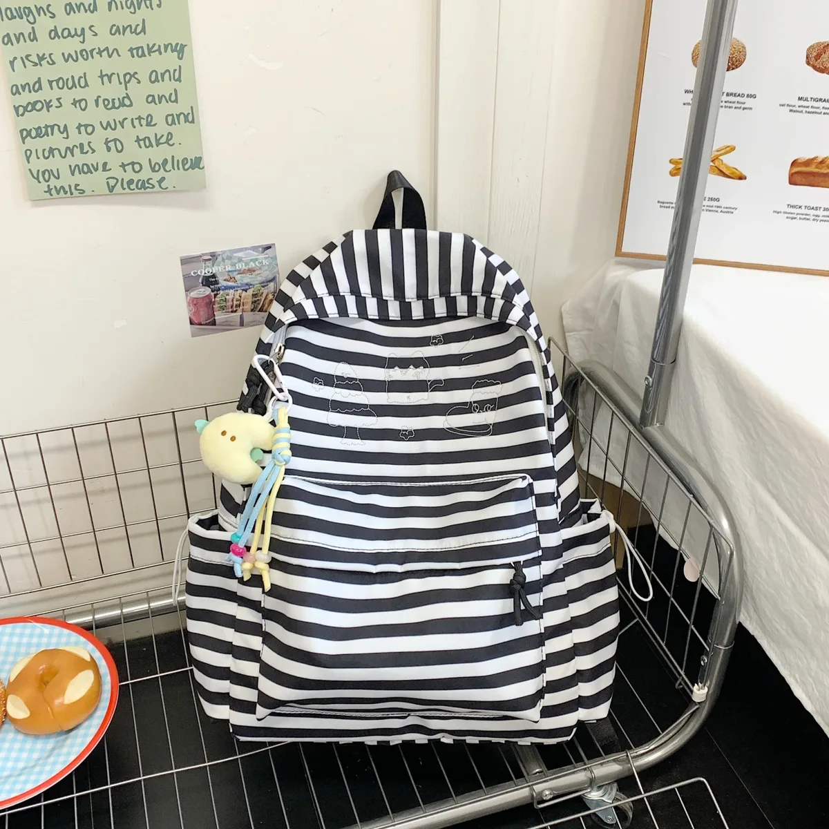 sacs à dos rayés grande capacité en nylon sacs de loisirs ou de voyage marque sacs d'école frais de haute qualité nouveau en 2025 grands paquets