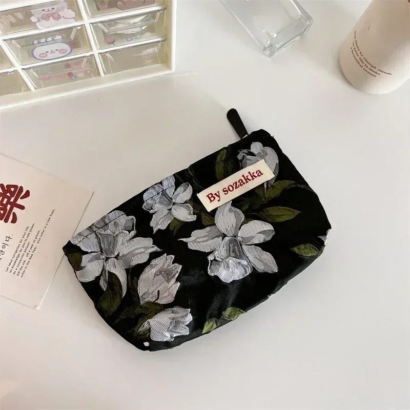 trousse de maquillage imprimée de fleurs 3d pour femmes, petit sac cosmétique, pinceaux de maquillage, rouge à lèvres, trousse de rangement mignonne, style coréen