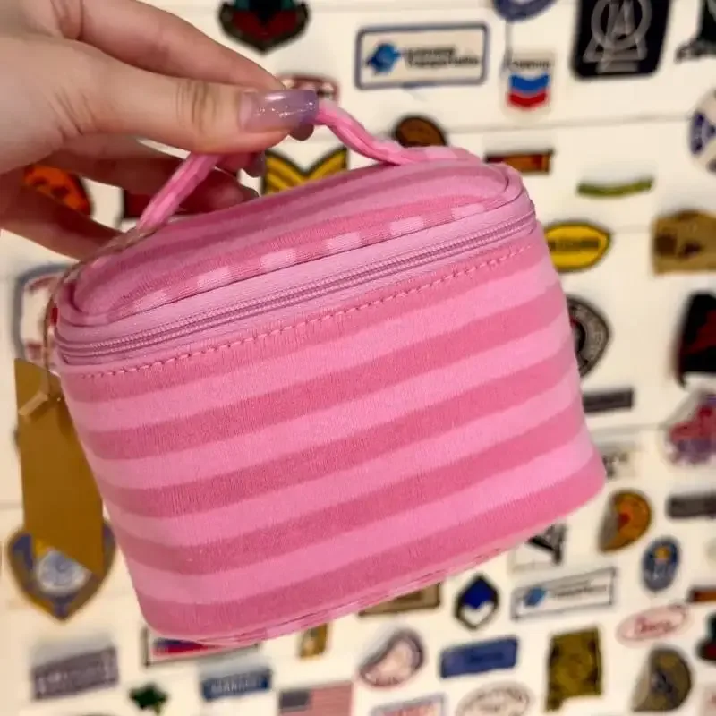 trousse de maquillage rose rayée avec miroir et fermeture éclair, sac de voyage portable pour femmes, organisateur cosmétique mignon et adorable, pochette de toilette