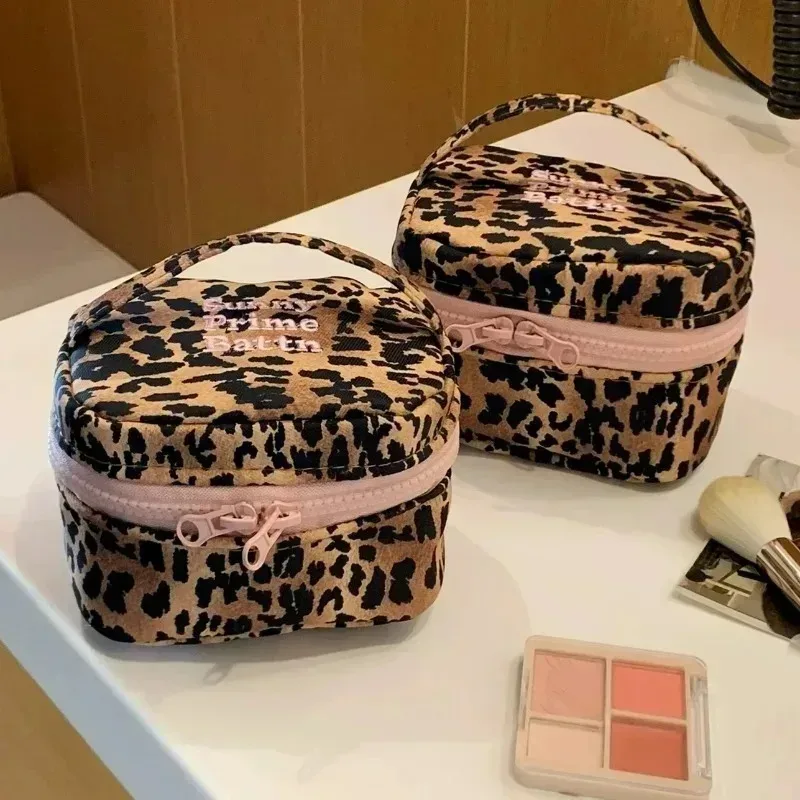trousse de maquillage rose léopard pour femme, mignonne et tendance, portable, petite trousse de toilette de voyage, grande capacité de rangement
